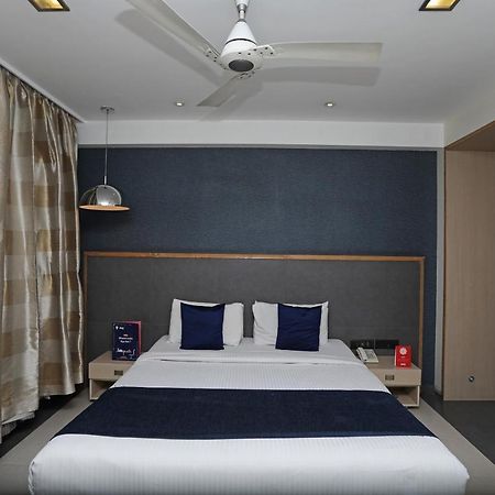 The Sirona Hotel Пуне Екстер'єр фото