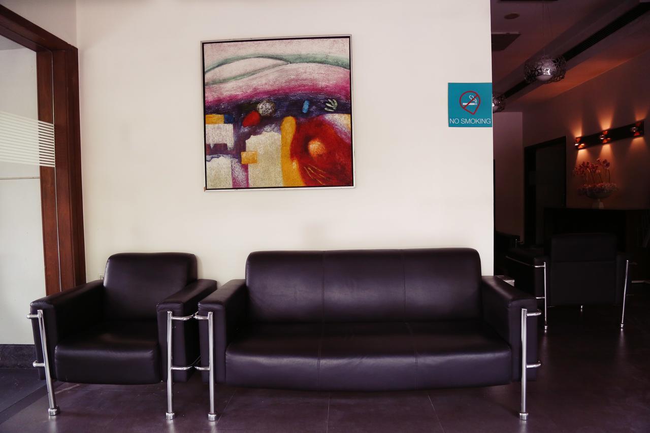 The Sirona Hotel Пуне Екстер'єр фото