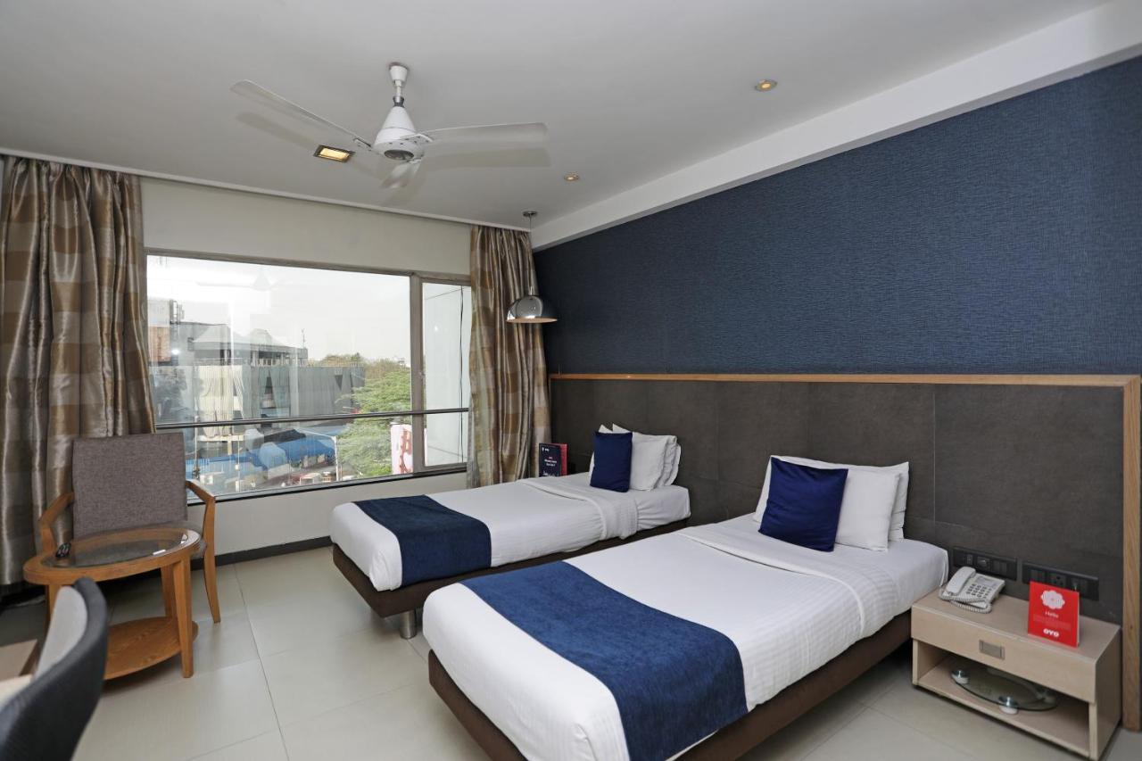 The Sirona Hotel Пуне Екстер'єр фото